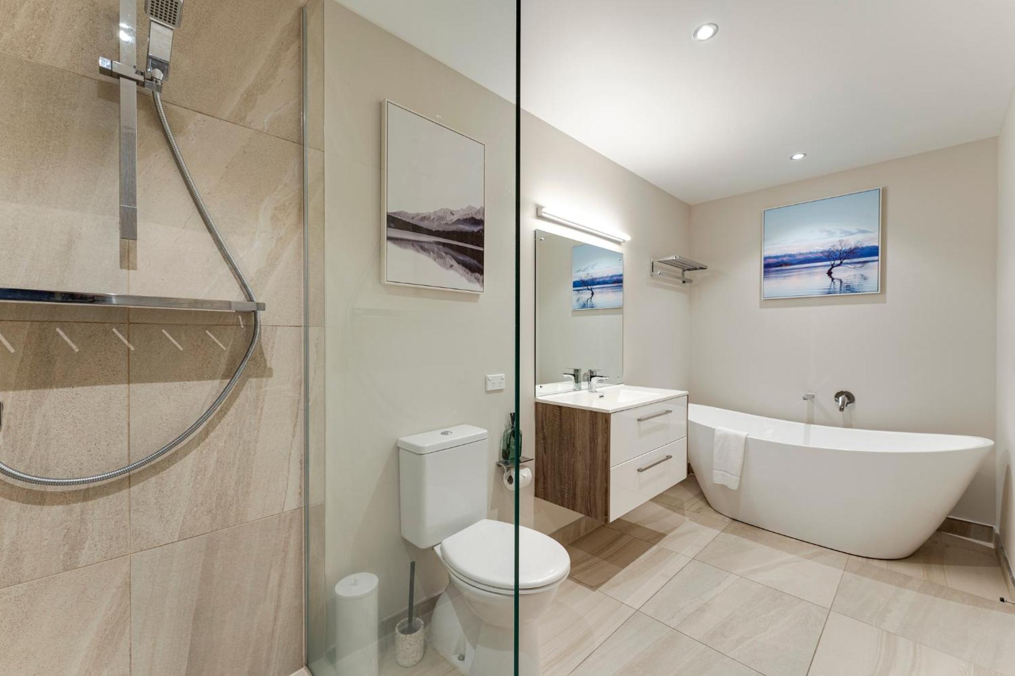 Queenstown Lake And Mountain View Retreat Free Wifi Free Street Parking Exterior foto